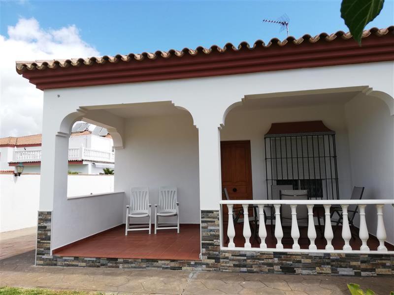 Hostal Del Faro Conil De La Frontera Exterior foto
